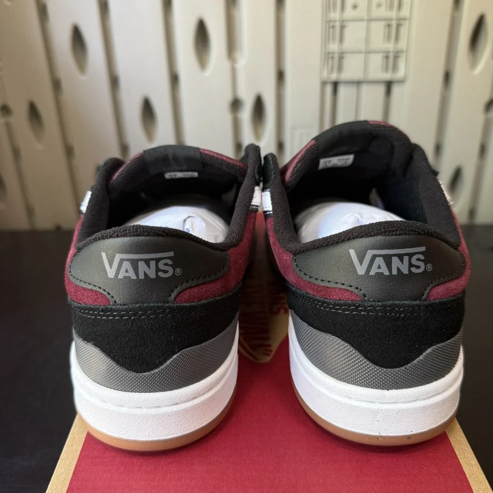 Vans Lowland 2.0 Skate Sneakers Shoes Red Black Men's Size 9.5 - VN000D6R2Q1